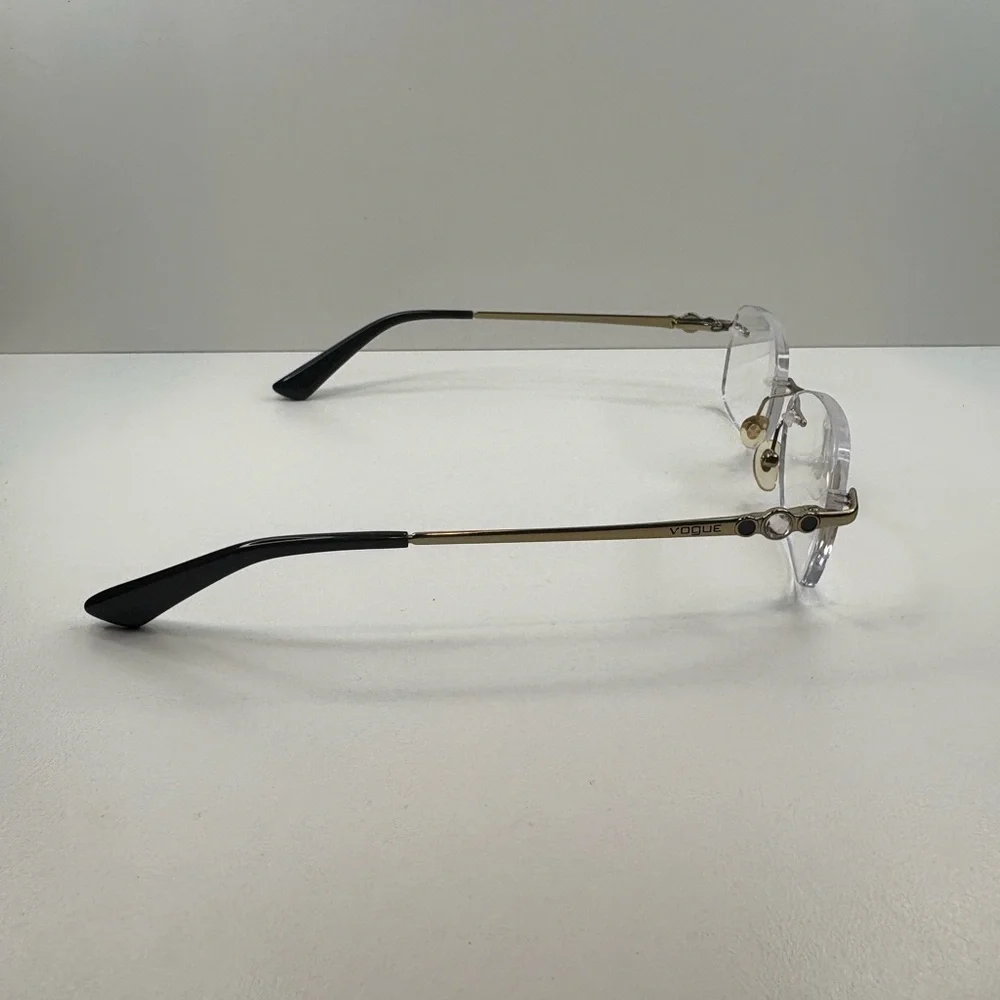 FRAMES ONLY- VOGUE VO3956-BI 848 51•17•135‎ Vogue Eyeglasses